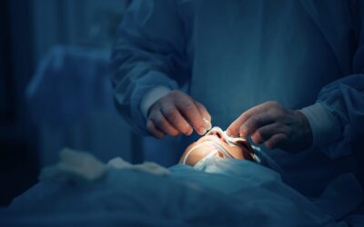 Rhinoplastie : comment se déroule l’opération d’un nez cassé ?