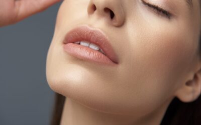 Injection acide hyaluronique dans les lèvres : quelle durée ?